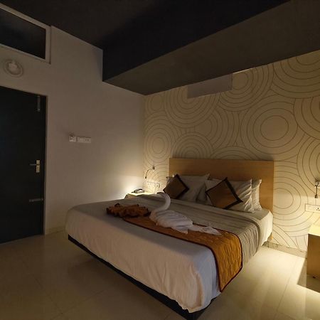Hotel Skyry Residency Tidel Park à Coimbatore Extérieur photo